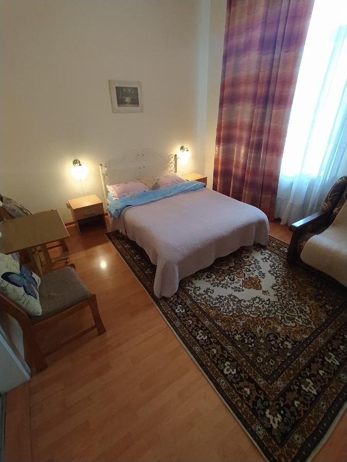 Lviv Rest Zelena Apartamento Exterior foto